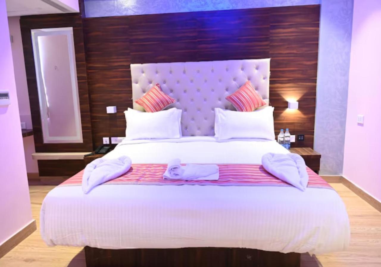 Npg Hotel, Near Kempegowda International Airport Dod Jala Esterno foto