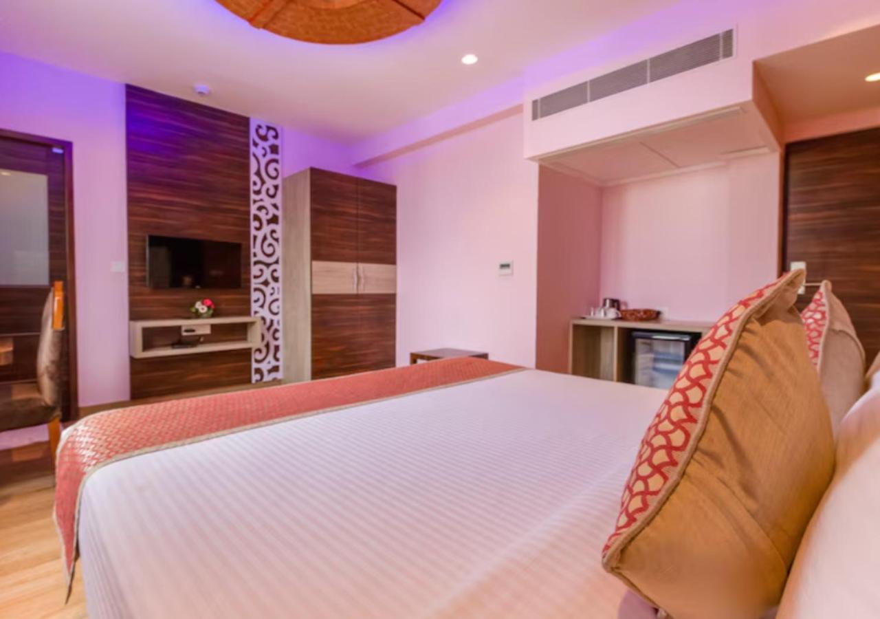 Npg Hotel, Near Kempegowda International Airport Dod Jala Esterno foto